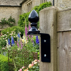 Ornate Washing Line Wall Bracket